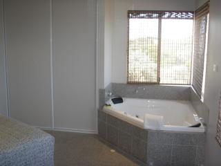 Luxury Beach Chalets - Getaway Beach, Dongara Western Australia